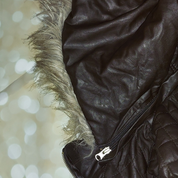 Apple Bottom Brown Leather Jacket - Picture 8 of 8